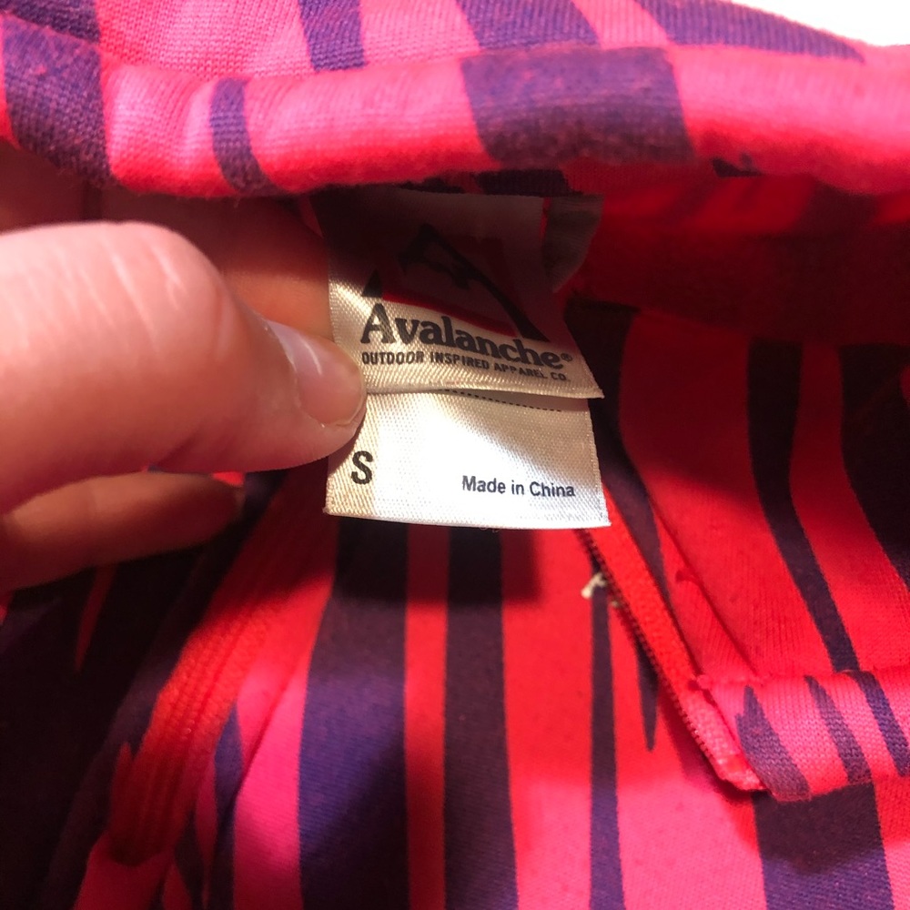 Avalanche Pullover - image 4